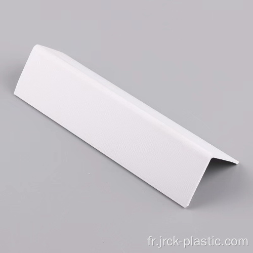 Bandage de bord blanc en forme de L